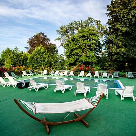 Hotel Marion Poiana Dumbraveni  Bagian luar foto